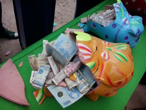 Cả năm không đi làm, chỉ ở nhà chăm con mà vẫn để riêng được 12 triệu xài Tết, mẹ trẻ này khiến chị em ghen tị