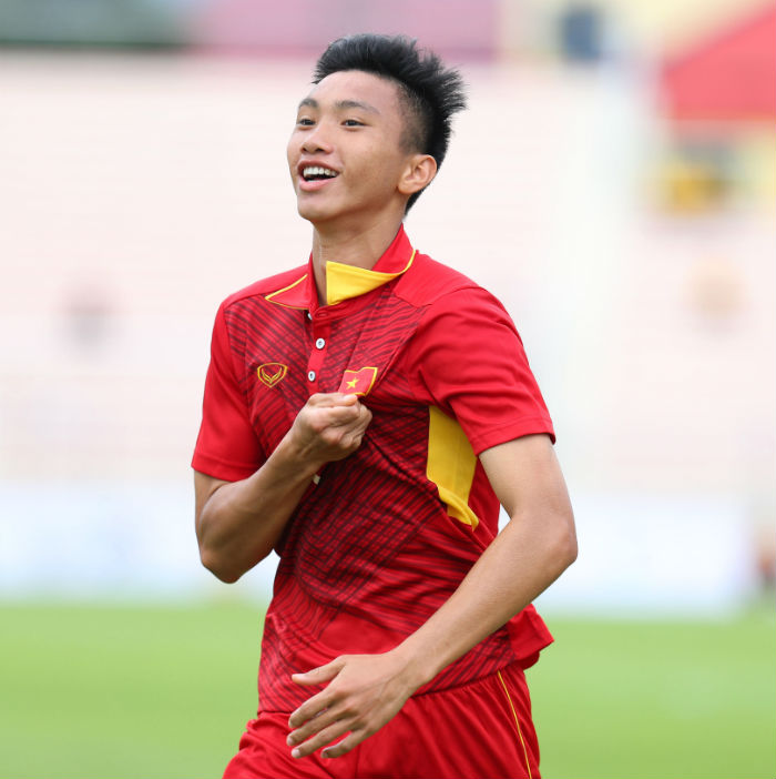 Dàn cầu thủ U23 Việt Nam có lượng follow vượt xa sao hạng A showbiz