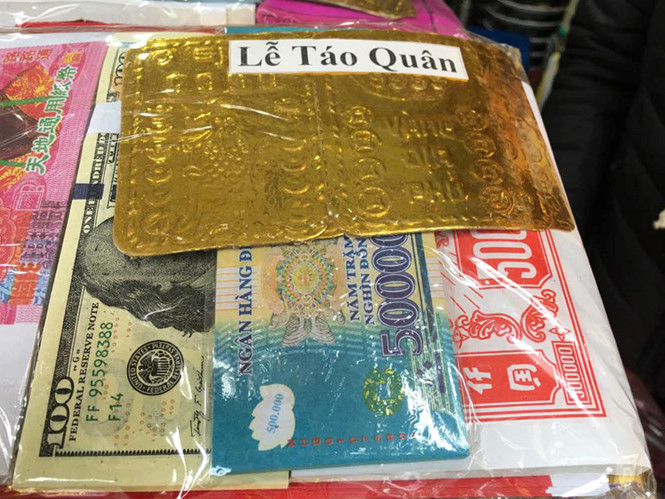 Thị trường đồ lễ ông Công, ông Táo trầm lắng