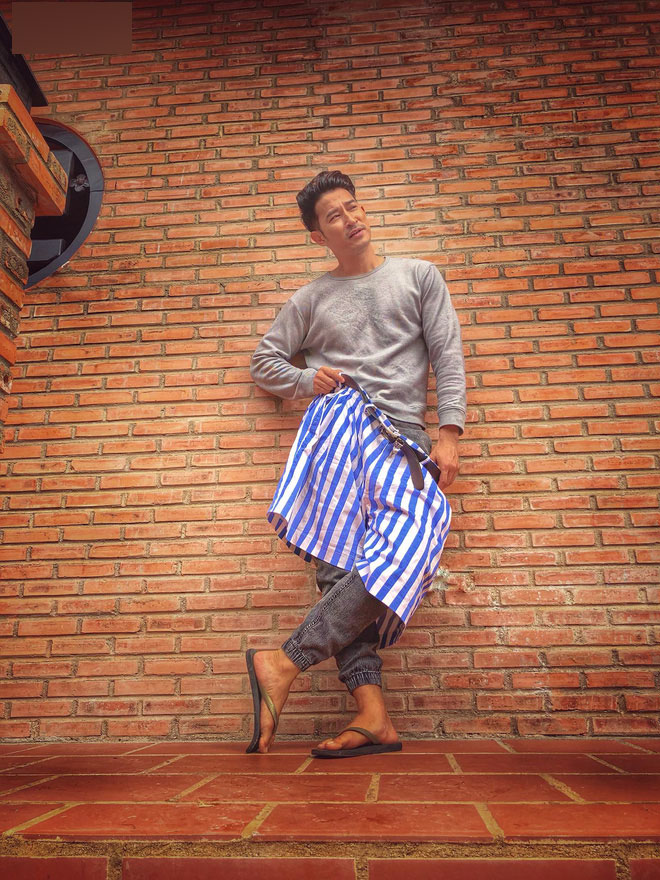 Không phải kẻ lăng nhăng và láu cá, đây mới là con người thật của Huy Khánh