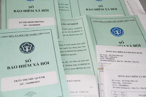 Nhiều lao động cầm cố sổ bảo hiểm xã hội
