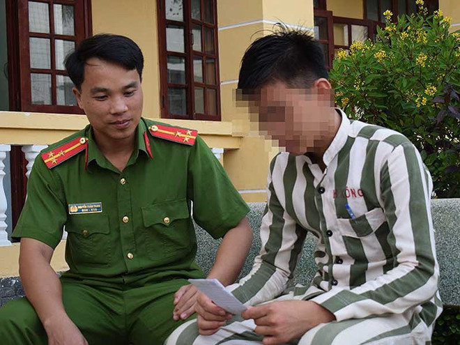 Tội phạm vị thành niên gia tăng: Cô bé 15 tuổi đã ăn cơm tù