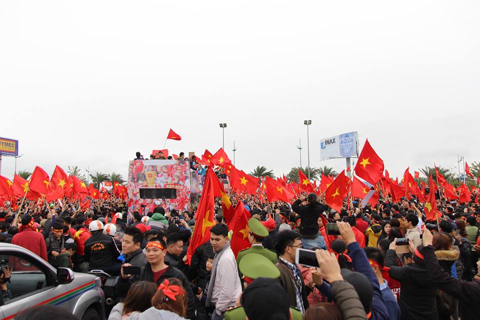 U23 Việt Nam: Hết chạy show, giờ chia thưởng thế nào?