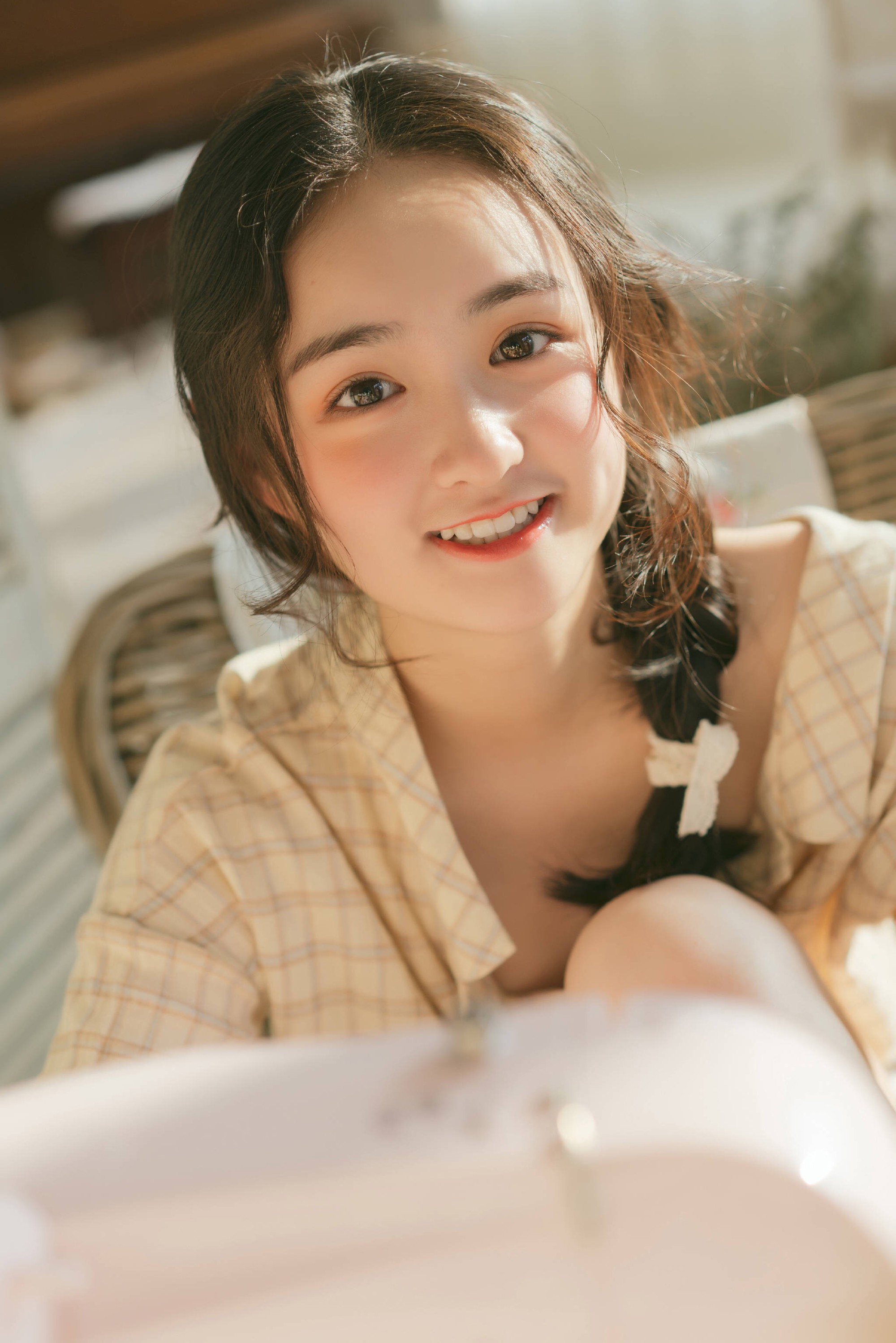 Cô bạn Trung Quốc mặt tròn, má phính mà vẫn cực xinh