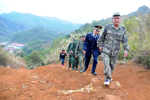 Muôn nẻo buôn lậu cận Tết: Chiêu hô biến hàng lậu thành hợp pháp