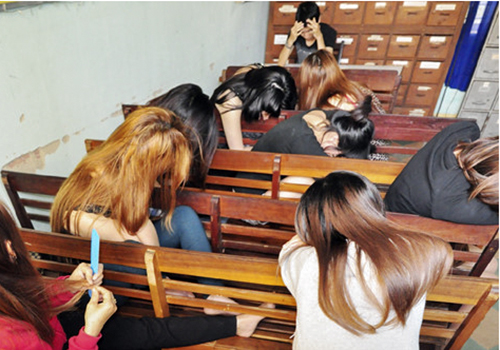 Gái bán dâm ẩn mình trong khách sạn