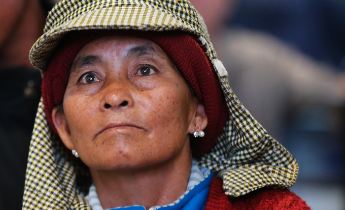 Vạ vật giữa đêm ở sân bay Tân Sơn Nhất đón Việt kiều về ăn Tết