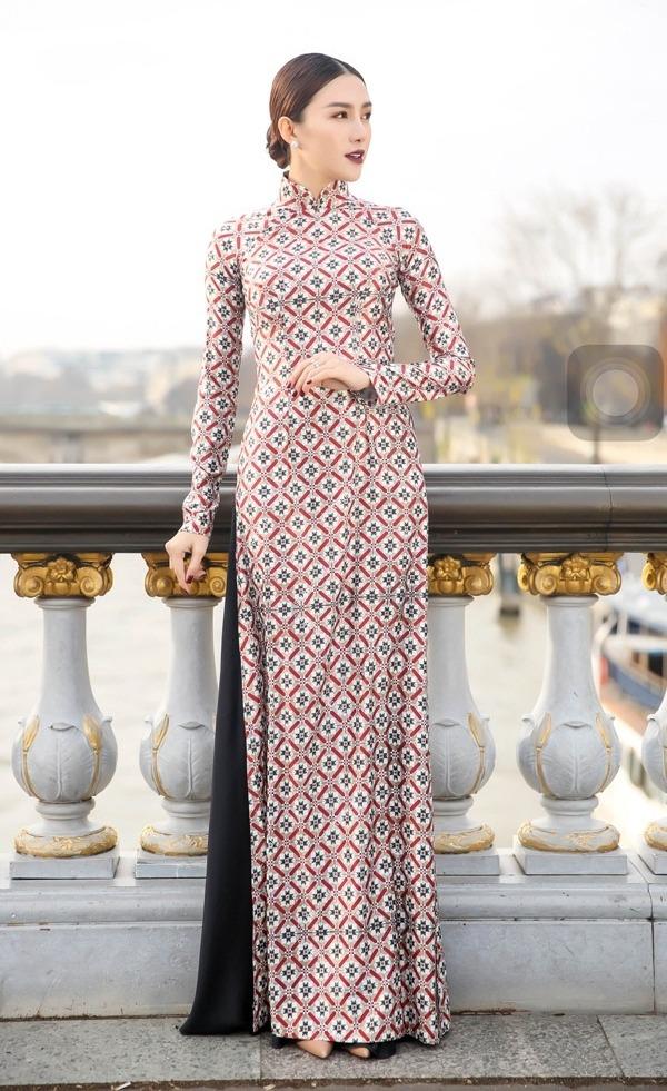 3 kiểu váy cứ tết lại cháy hàng, nàng nào cũng nên thủ sẵn vài cái!