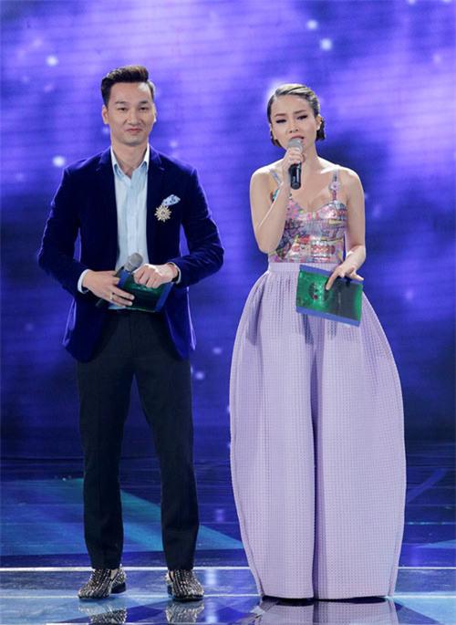 Nếu bị chê mặc đồ luộm thuộm thì chắc chắn bạn đã phạm phải 3 lỗi thời trang này!