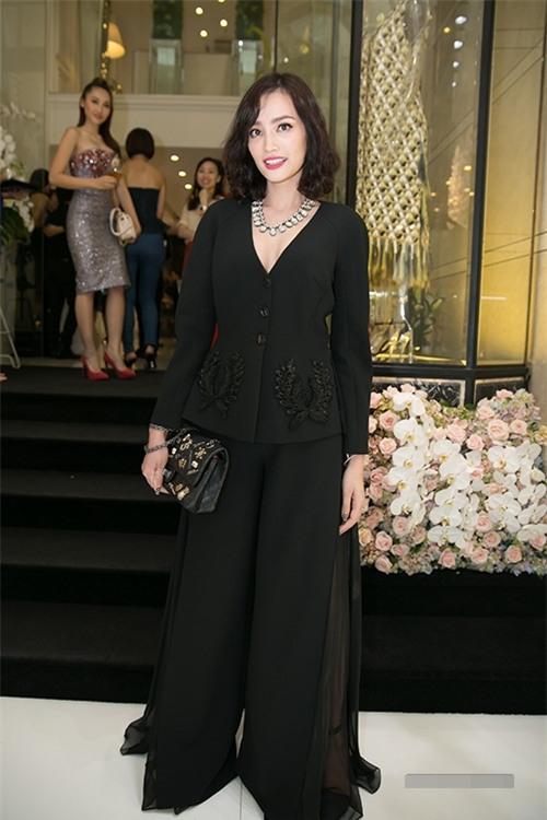 Nếu bị chê mặc đồ luộm thuộm thì chắc chắn bạn đã phạm phải 3 lỗi thời trang này!