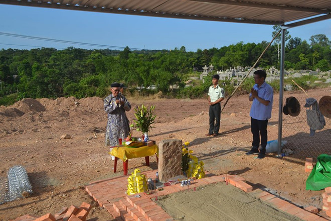 Nguyễn Phước tộc không chấp nhận di dời mộ vợ vua Tự Đức