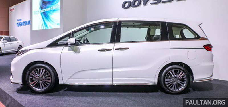Cận cảnh Honda Odyssey 2018 vừa ra mắt Đông Nam Á Cận cảnh Honda Odyssey 2018 vừa ra mắt Đông Nam Á
