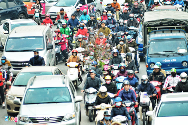 Người dân bắt đầu về quê, các cửa ngõ Sài Gòn ùn tắc Người dân bắt đầu về quê, các cửa ngõ Sài Gòn ùn tắc