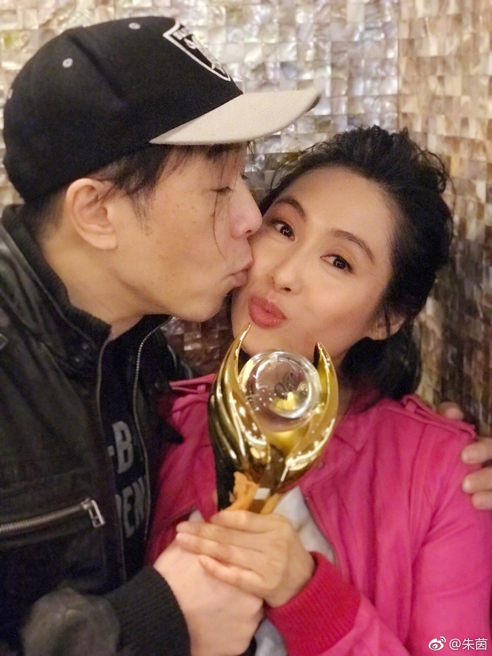 Mỹ nhân kinh điển Cbiz một thời: Người 20 năm mang danh hồ ly, kẻ mãi không tìm thấy một nửa hạnh phúc