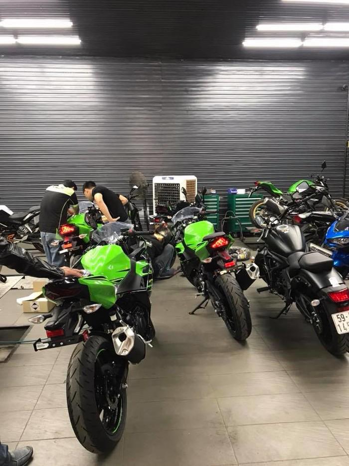 Vân Trang tặng chồng món quà khủng nhân kỷ niệm 2 năm ngày cưới