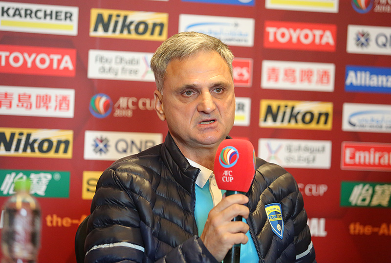 Thoát kiếp dự bị, Bùi Tiến Dũng bắt chính cho FLC Thanh Hoá