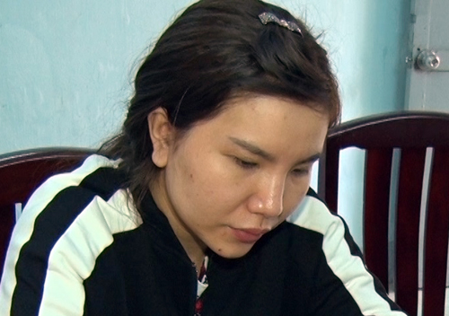 Hai vợ chồng thuê người làm sổ đỏ giả để lừa tiền tỷ