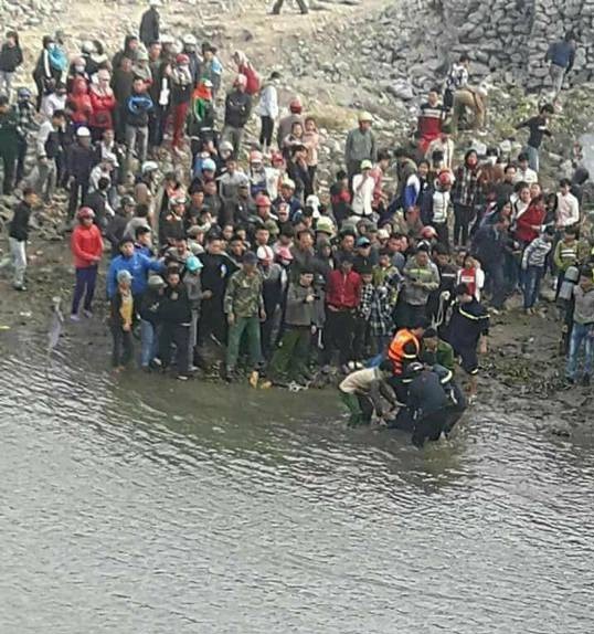 Bạn bè tiếc thương nam sinh tử vong khi cứu 3 mẹ con đuối nước lúc đi thả cá tiễn ông Táo