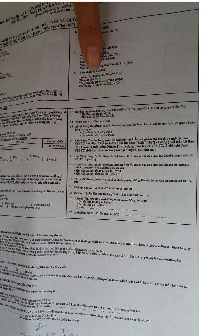 Hà Nội: Khách hàng tố Spa mồi chài bán trả góp bộ mỹ phẩm với giá khủng