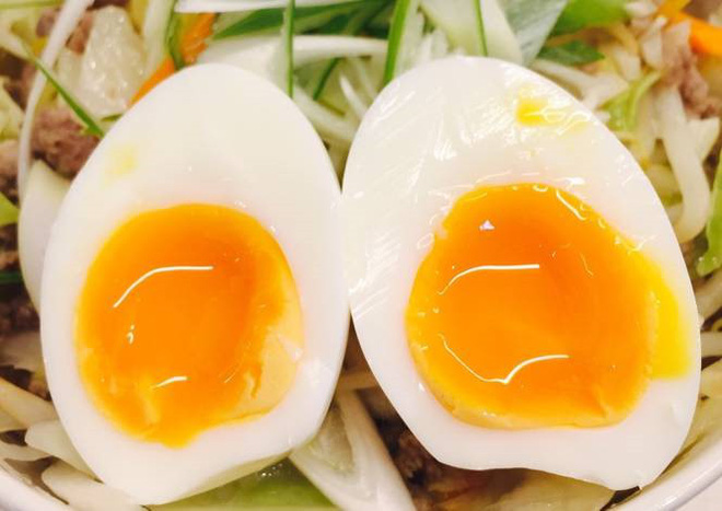 Chuyên gia khẳng định: Ăn trứng gà theo cách này, lợi ích thì ít mà tác hại vô cùng lớn Chuyên gia khẳng định: Ăn trứng gà theo cách này, lợi ích thì ít mà tác hại vô cùng lớn
