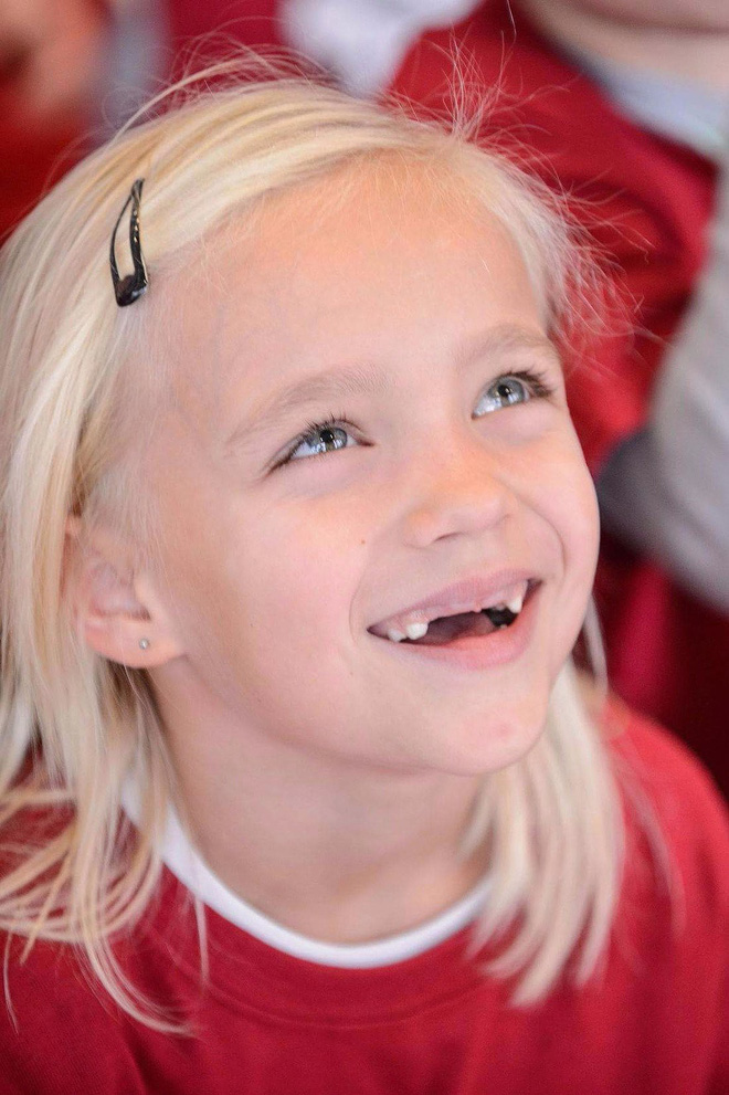 Bé gái mắc bệnh cúm, bác sĩ bảo không sao nhưng chỉ vài giờ sau khi xuất viện, bé đã qua đời