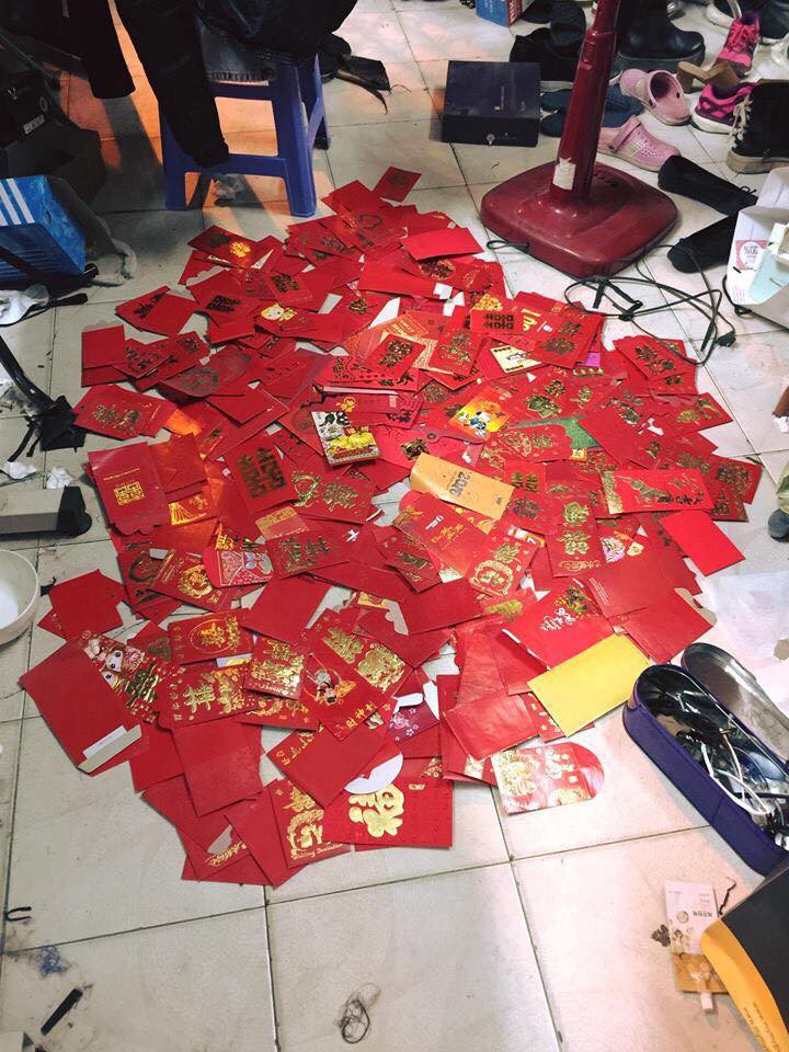 Cô gái dùng cả thanh xuân để đi bê tráp: bê 10 năm được gần 500 phong bì lì xì