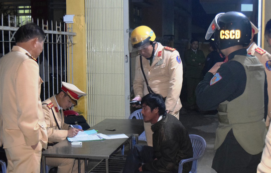 Tổ công tác đặc biệt xử lý hàng chục “ma men” dịp Tết