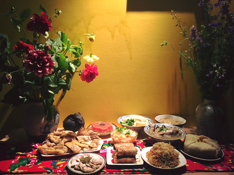 Mâm cỗ cúng mùng 1 Tết Nguyên Đán cần chuẩn bị những gì?