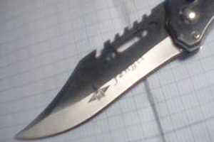 Bị đâm chết vì nhiều lần nhắn tin rủ vợ bạn đi chơi