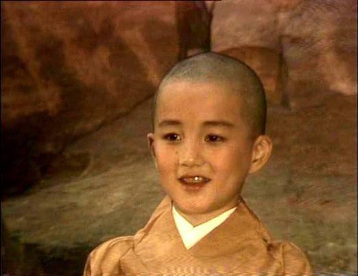 Tiểu Đường Tăng trong Tây Du Ký 1986: Trưởng thành là triệu phú, cưới vợ diễn viên xinh đẹp