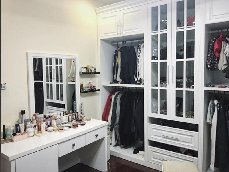Sốc với những tủ đồ trị giá bạc tỷ của Hồ Ngọc Hà, Ngọc Trinh... Sốc với những tủ đồ trị giá bạc tỷ của Hồ Ngọc Hà, Ngọc Trinh...