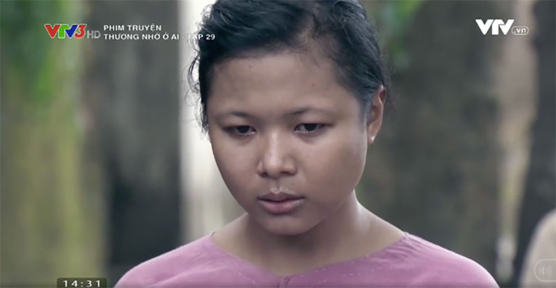 Đớn đau cảnh vợ trẻ chạy khắp nơi tìm gái đẹp làm mối cho chồng mình