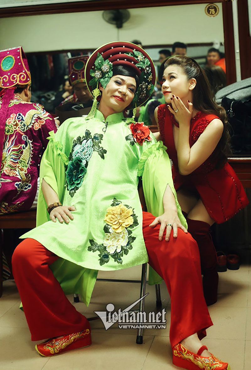 Độc quyền: Lặng người khi xem hình hậu trường Táo quân 2018