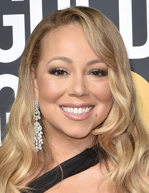 Cách dùng màu son nude dịp Valentine đẹp như sao