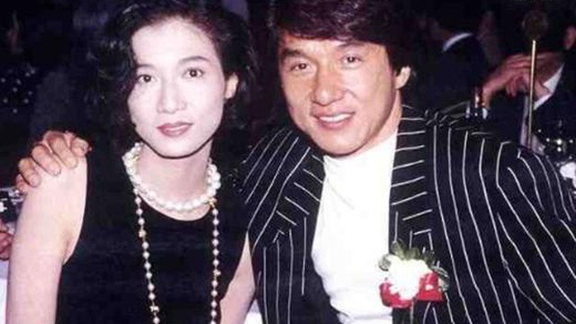 Lý do Thành Long chỉ lấy Lâm Phụng Kiều làm vợ dù có nhiều mỹ nhân vây quanh