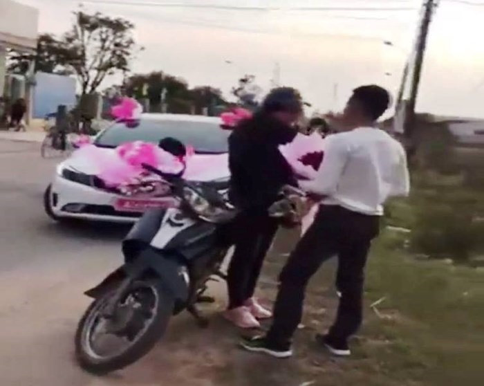 Valentine nhìn lại những màn tỏ tình gây chú ý trong giới trẻ Việt