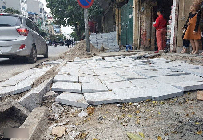 Thanh tra chỉ hàng loạt sai phạm trong việc lát đá vỉa hè Hà Nội