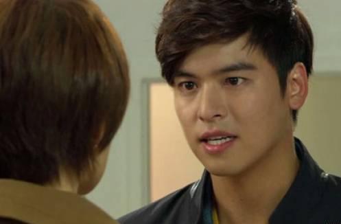 Tủi hờn cảnh ở rể, 4 năm vợ không chịu về quê chồng ăn Tết