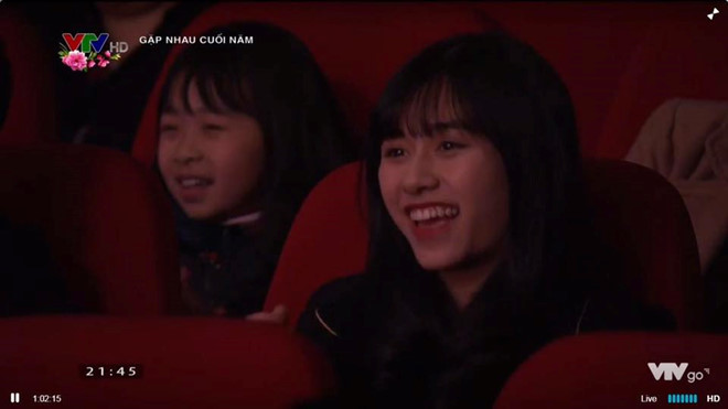 Dân mạng tìm kiếm cô gái xinh đẹp xuất hiện trong Táo quân 2018