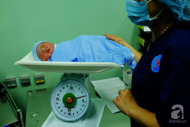 Chuyện của những sản phụ sinh con đúng thời khắc giao thừa năm Mậu Tuất 2018