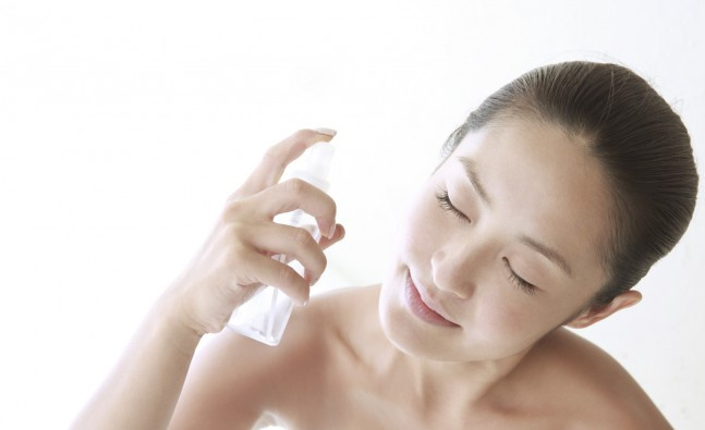 5 món đồ trang điểm không thể thiếu khi đi chơi Tết