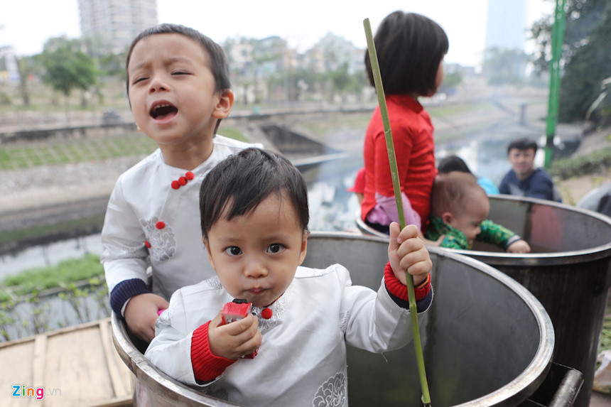Xuất hành đầu năm và những tục lệ không thể thiếu trong dịp Tết