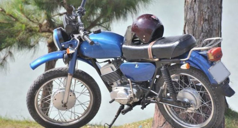 Dân chơi Việt cưỡi siêu xe Simson, Min khờ, Super cub... đi chơi Tết