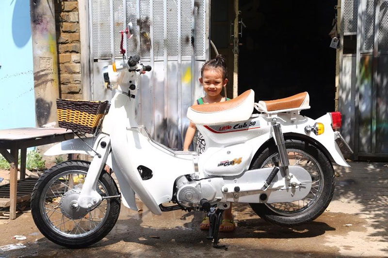 Dân chơi Việt cưỡi siêu xe Simson, Min khờ, Super cub... đi chơi Tết