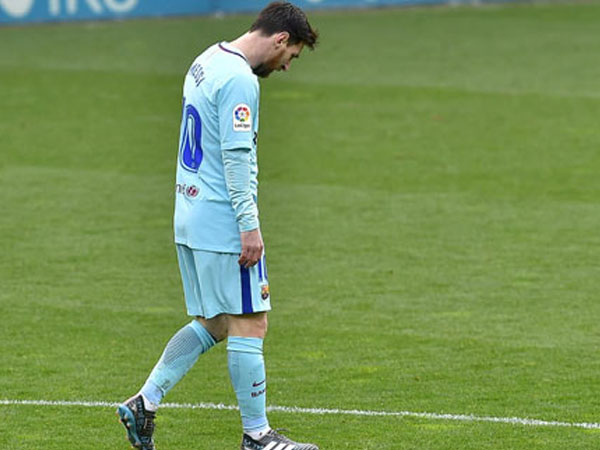 Messi khủng hoảng phong độ ghi bàn trước trận gặp Chelsea