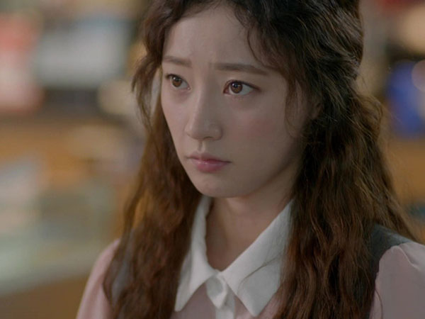 Chồng mưu đồ nhờ cô em chồng giúp sắp xếp vợ và bồ chung nhà hòa thuận cả dịp Tết