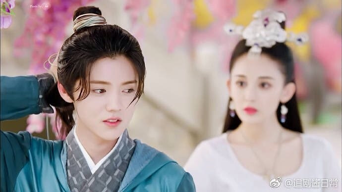 Phim võ hiệp TQ: Thời cơm nguội của các cao thủ môi son, da trắng