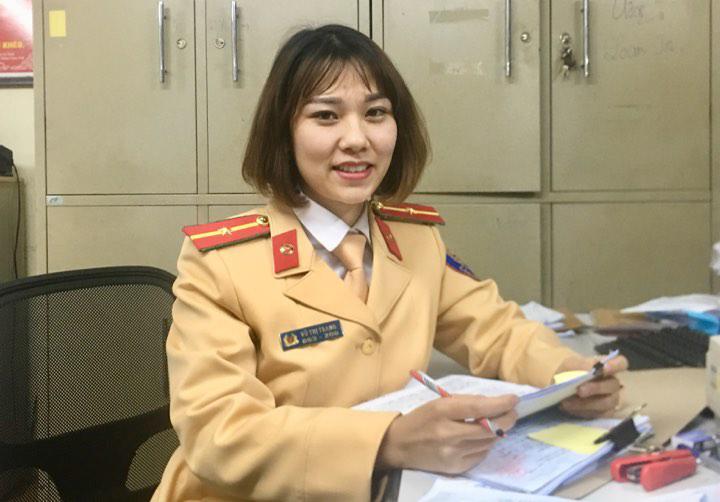 Bóng hồng cảnh sát giao thông kể về kỷ niệm đặc biệt ngày trực Tết