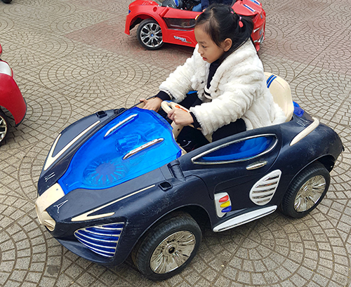 Hốt bạc nhờ dịch vụ cho khách nhí ngày Tết