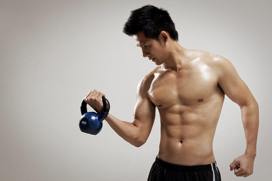 Khóc thét vì những kiểu yêu mừng năm mới Khóc thét vì những kiểu yêu mừng năm mới